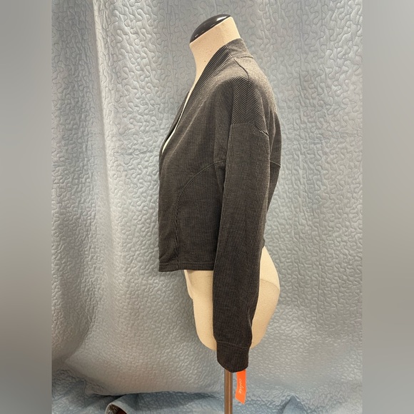 Cardigan sweater - Picture 4 of 10